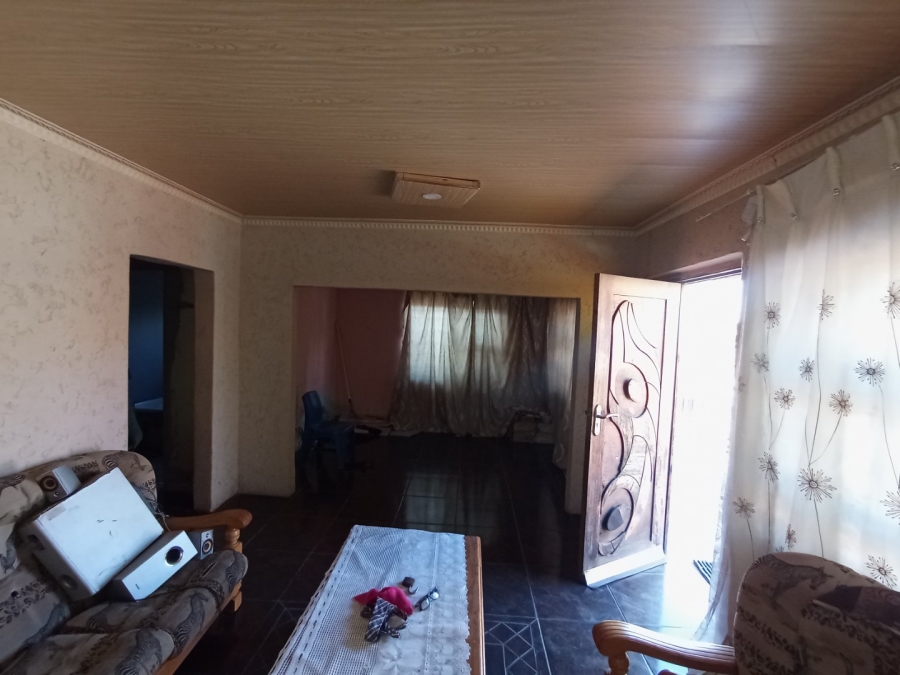 2 Bedroom Property for Sale in Batho Free State